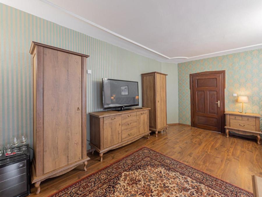 Hotel Salamander - Garni Banská Štiavnica Dış mekan fotoğraf