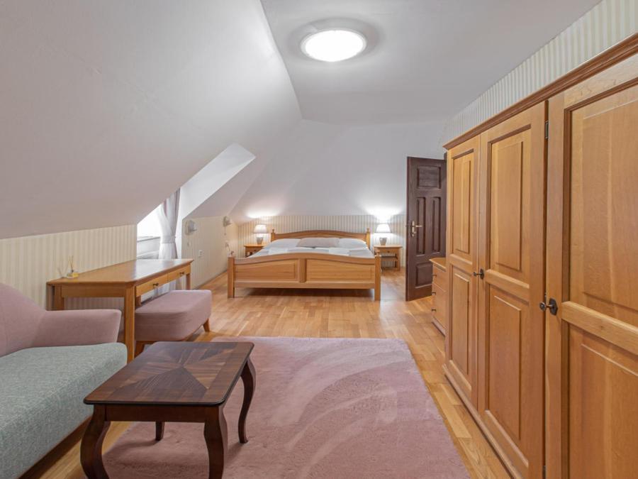 Hotel Salamander - Garni Banská Štiavnica Dış mekan fotoğraf